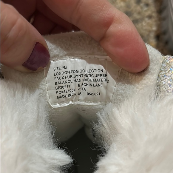 Kids Silver Glitter Winter Boots - Picture 4 of 6